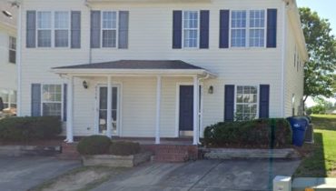 2121 Ventana Lane townhouse