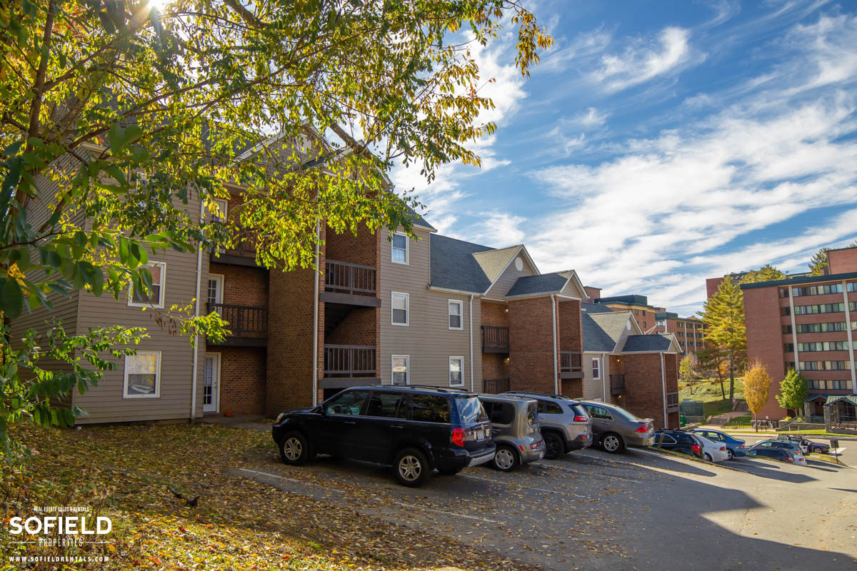 Plymouth Trace Apartments