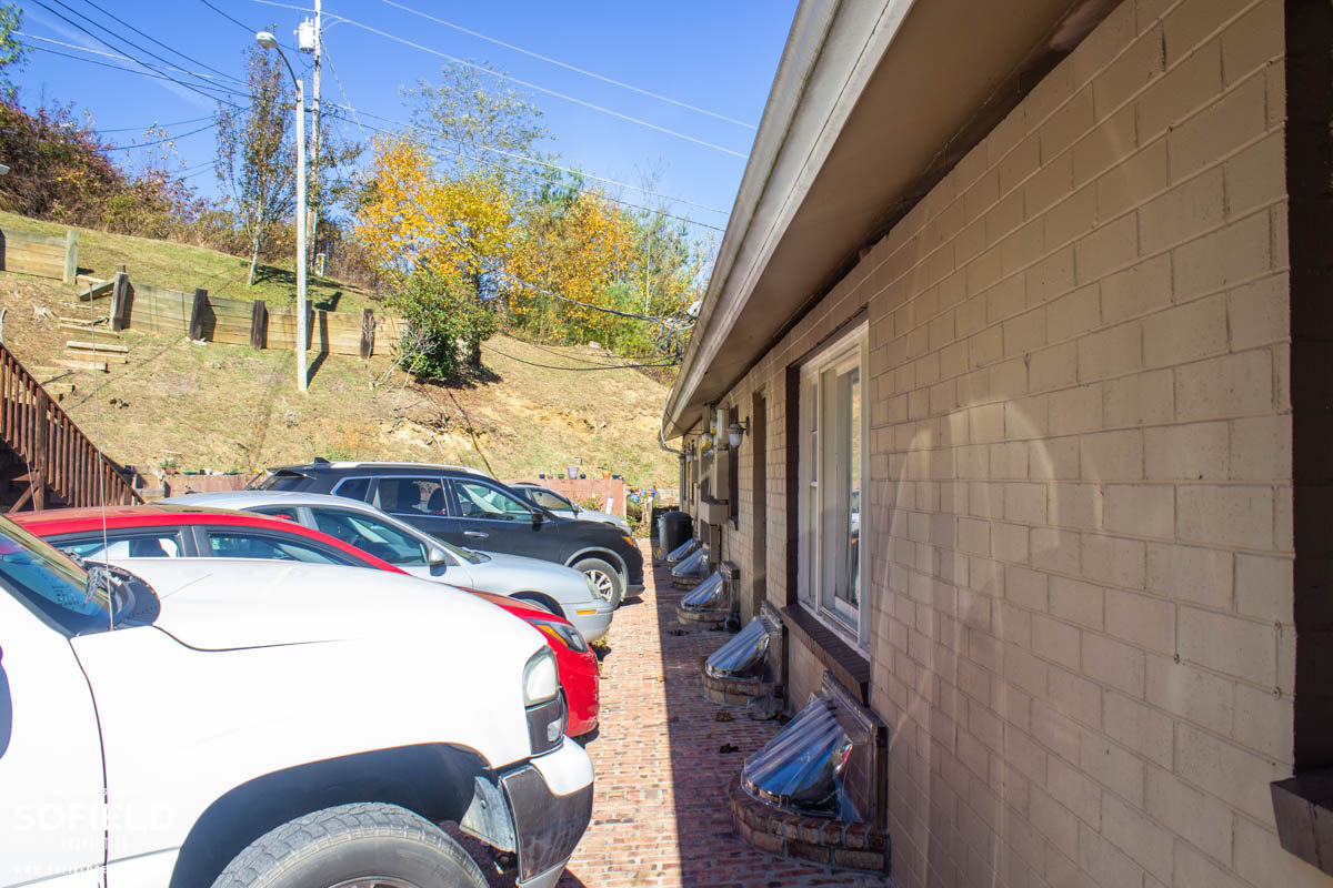 Woodland Hills apartments