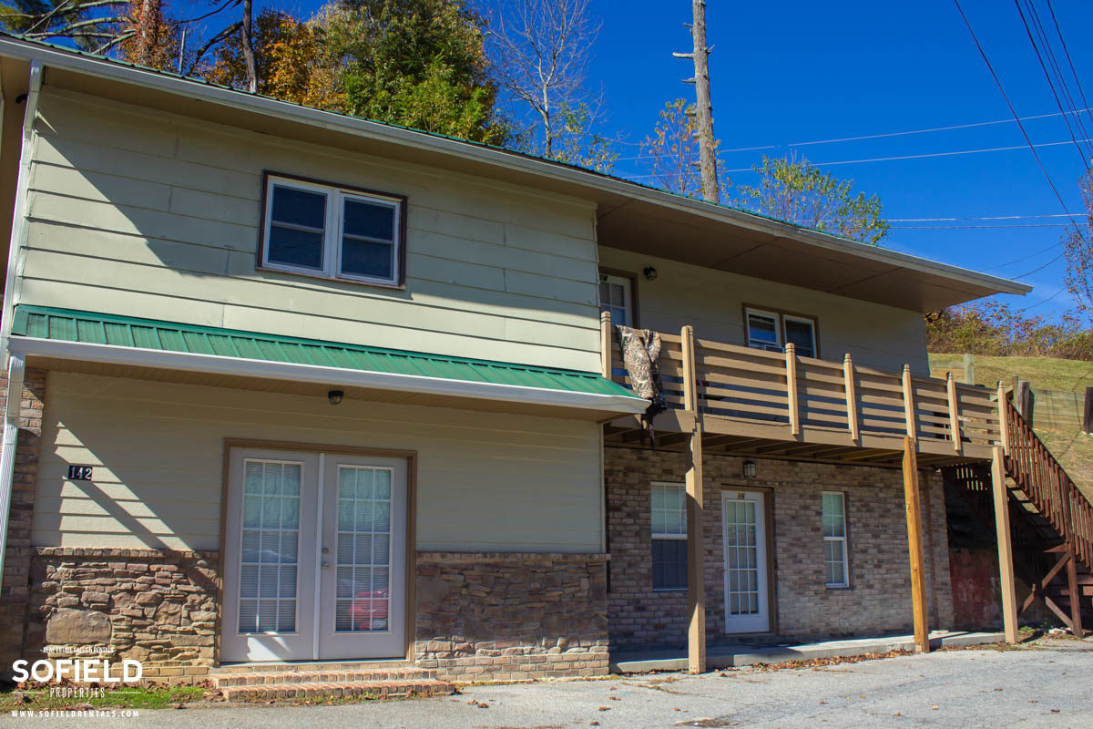 Woodland Hills apartments