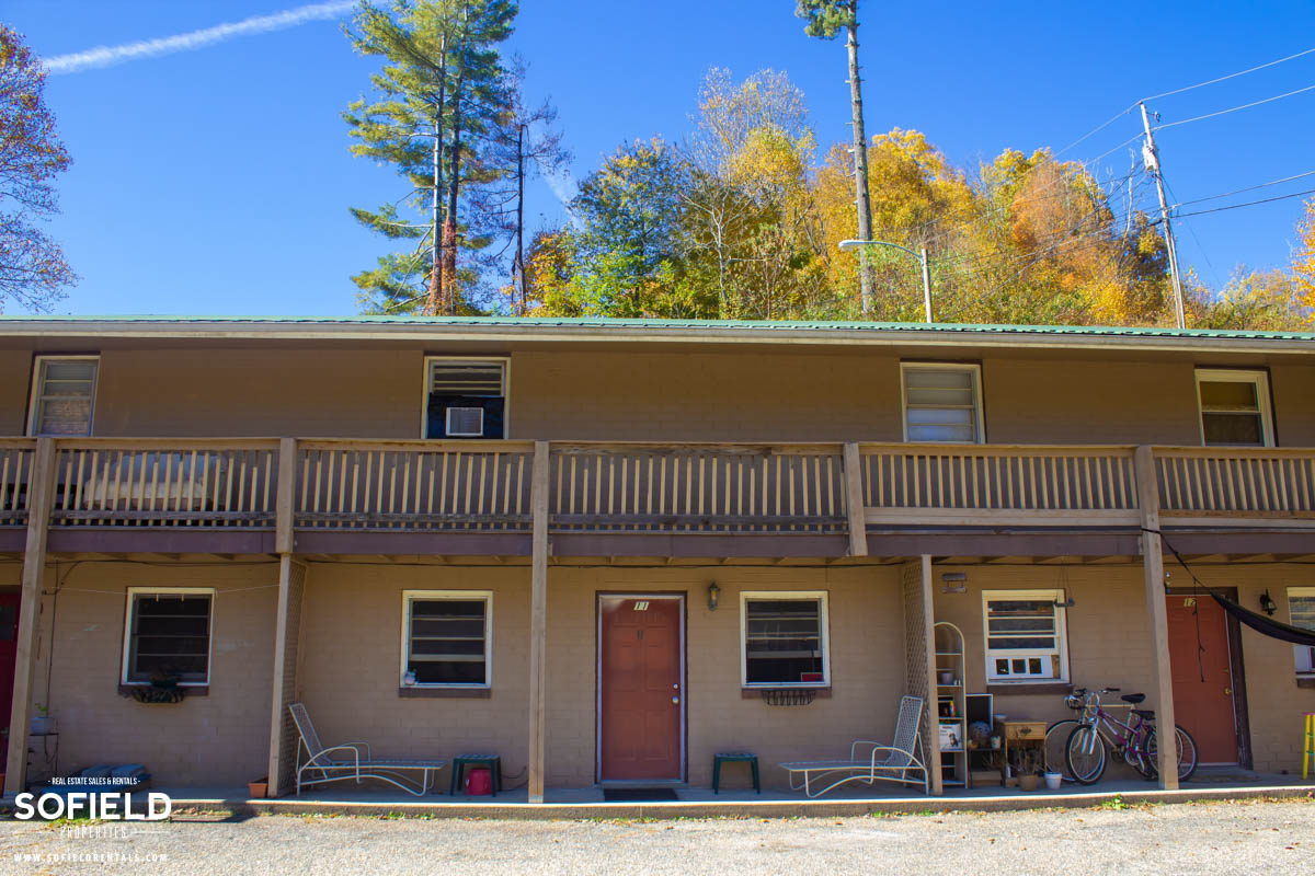 Woodland Hills apartments