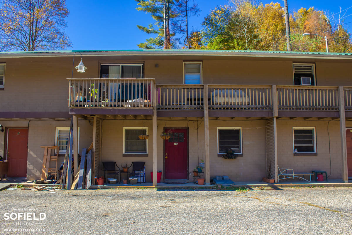 Woodland Hills apartments