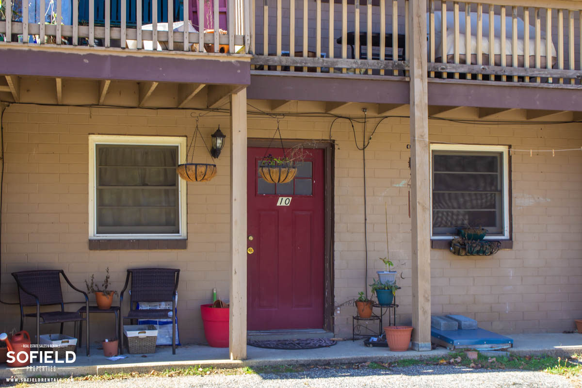 Woodland Hills apartments